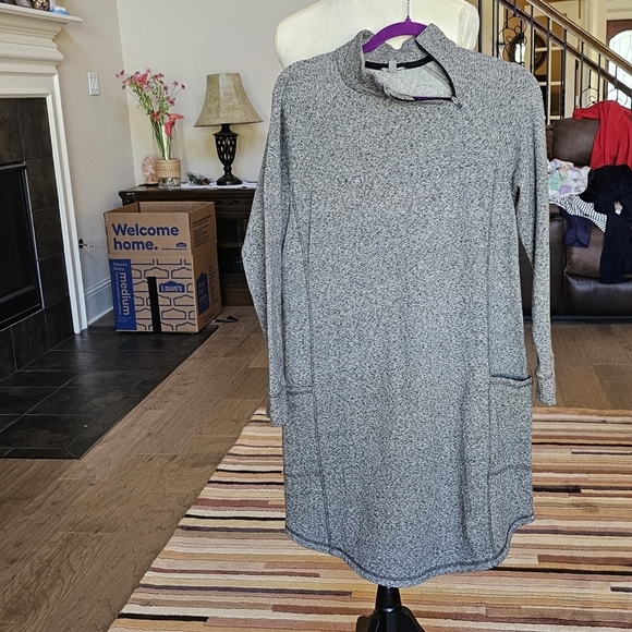Nwot T by Talbots mock neck soft sp dress - Picture 1 of 11